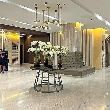 Shore 3 Residences 1Br With Balcony Near Moa